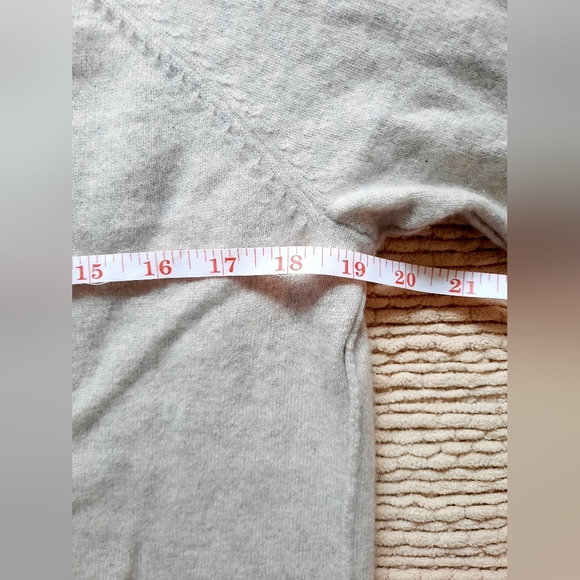 Cashmere Skull Sweater - Picture 9 of 12